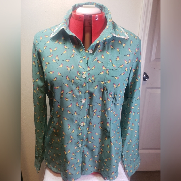 Knitted Dove Early Bird print long sleeved button up top - Picture 3 of 6